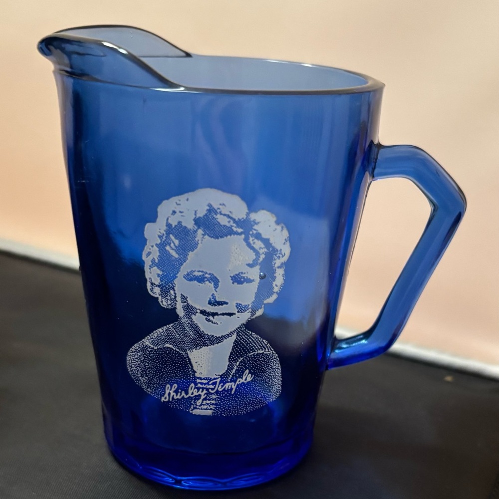Vintage 1930s Shirley Temple pitcher